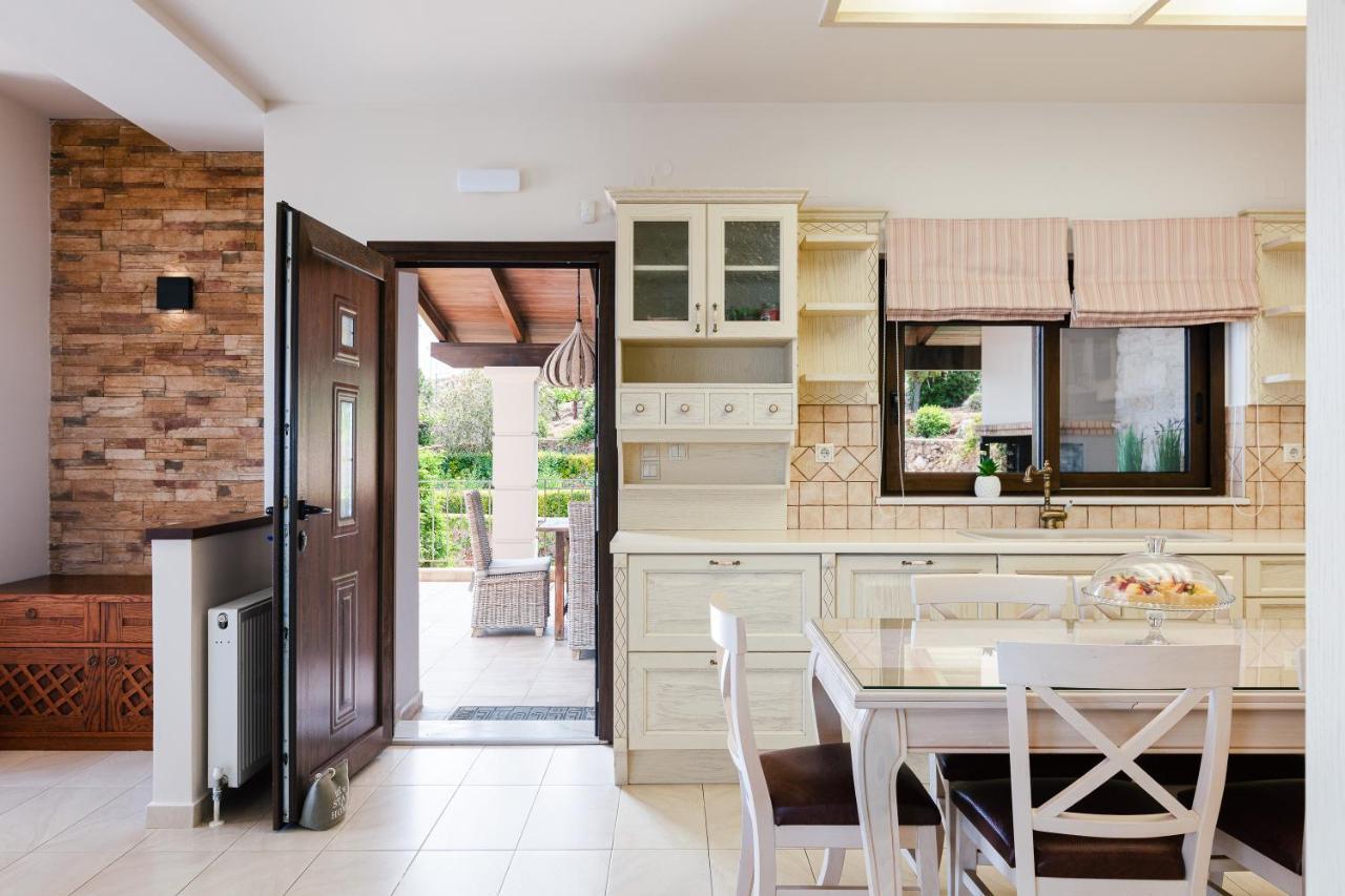 Villa Golden Hill ハニア エクステリア 写真